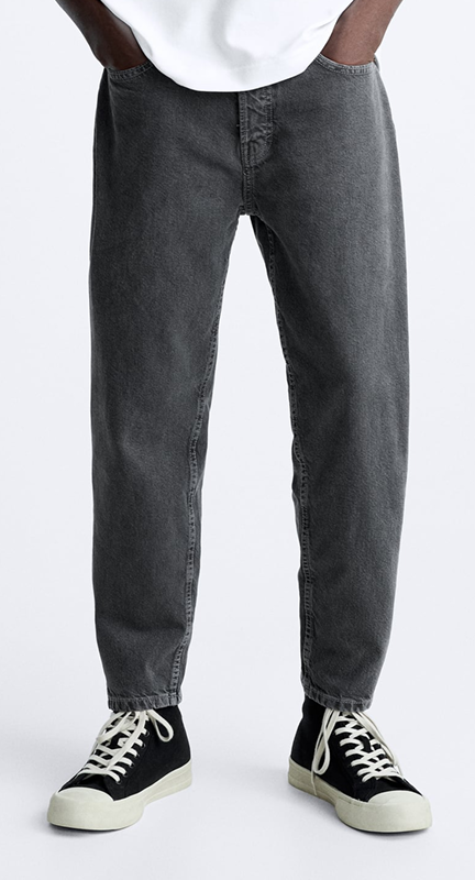 Regular fit tapered jeans